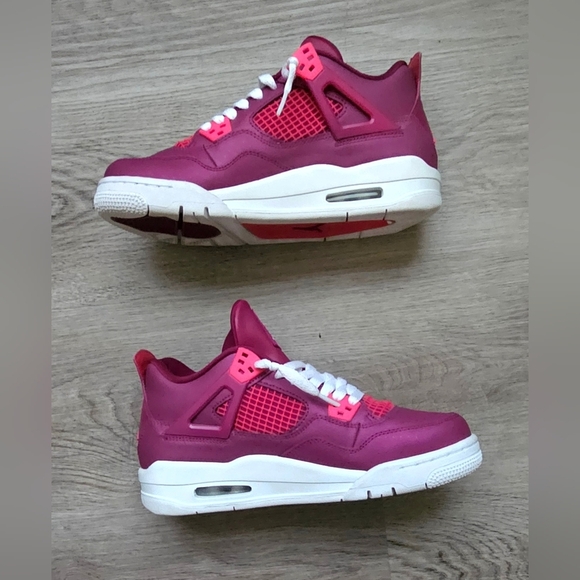 Nike Air Jordan 4 Retro GS Fuchsia Blast- Size 7Y - Picture 8 of 9